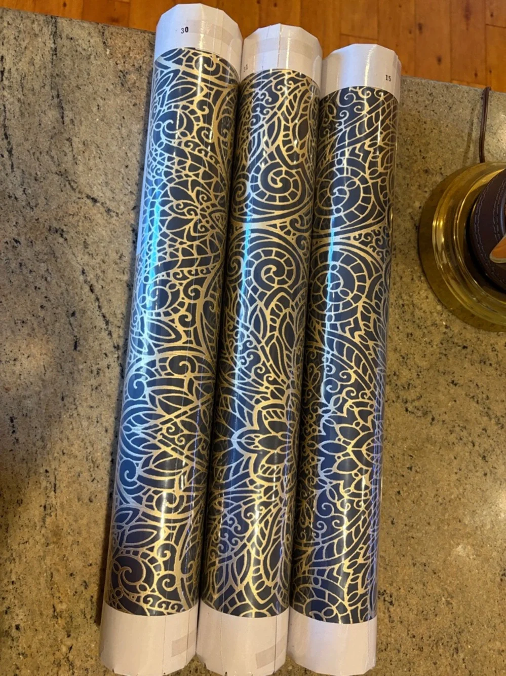 Candice Olson damask wallpaper dt5013 3 rolls